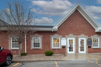 95 Canal Landing Blvd, Rochester, NY for lease Building Photo- Image 2 of 22