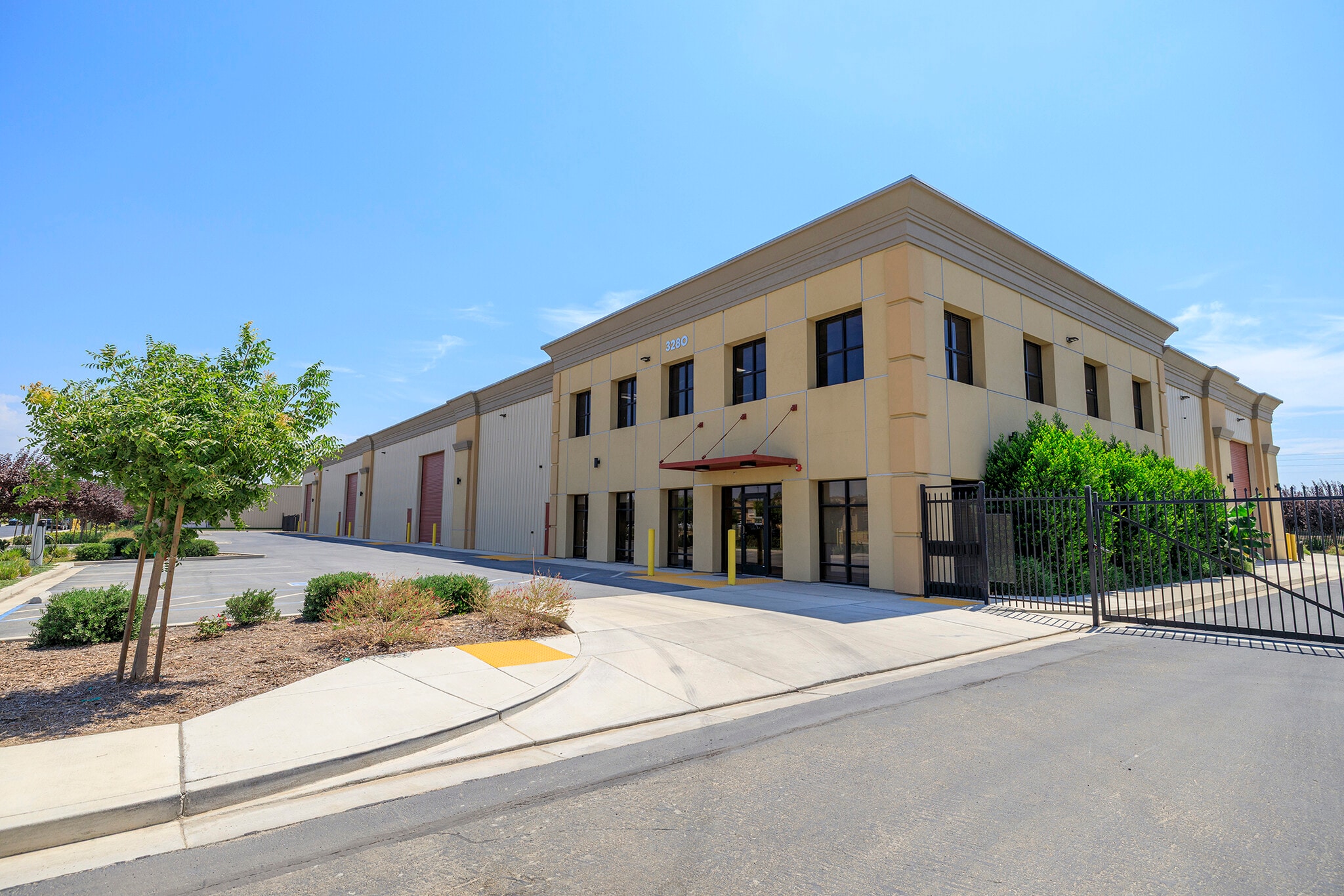 3200-3212 Liberty Pky, Turlock, CA for lease Primary Photo- Image 1 of 38