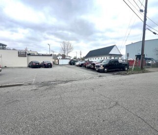 1076 Ringwood Ave, Haskell, NJ à vendre - Photo du bâtiment - Image 3 de 3