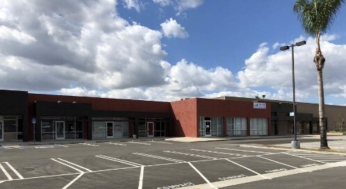 331-353 State College Blvd, Fullerton, CA à louer - Photo du bâtiment - Image 3 de 4