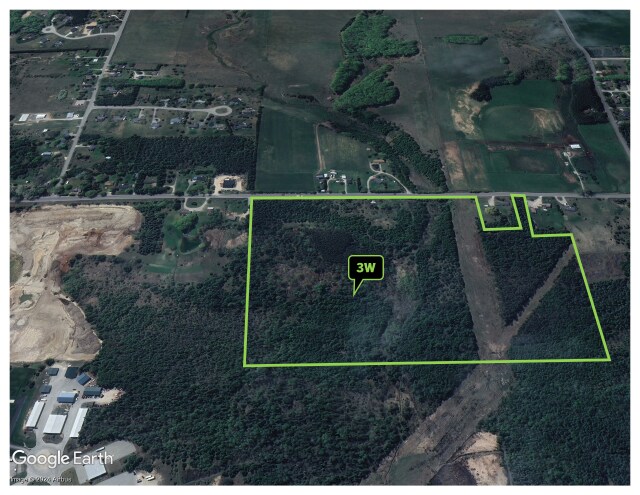 4281 Pickerel Lake Rd, Petoskey, MI à vendre - Photo du bâtiment - Image 2 de 5