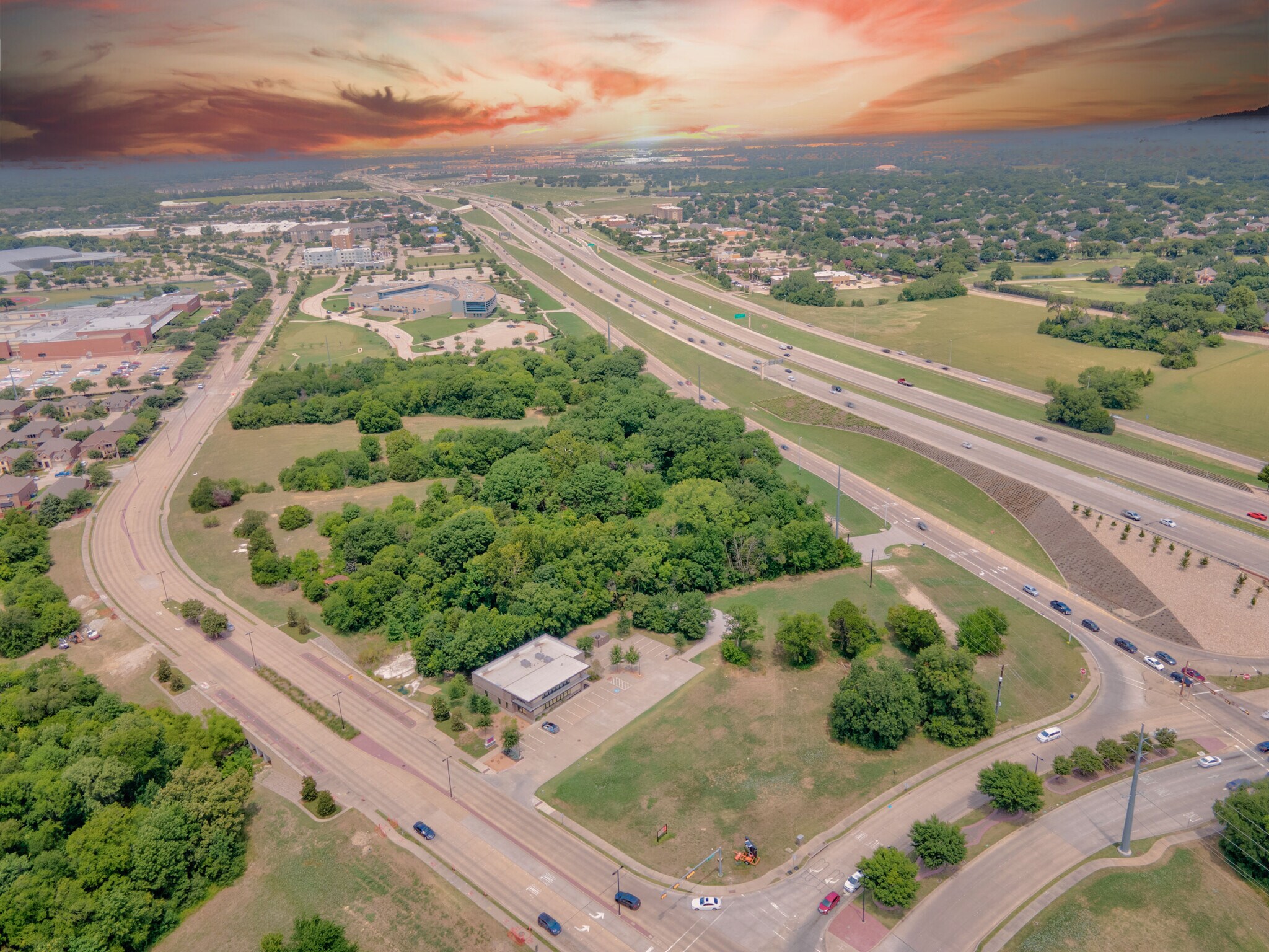 301-399 E Brand -1, Garland, TX for sale Primary Photo- Image 1 of 6