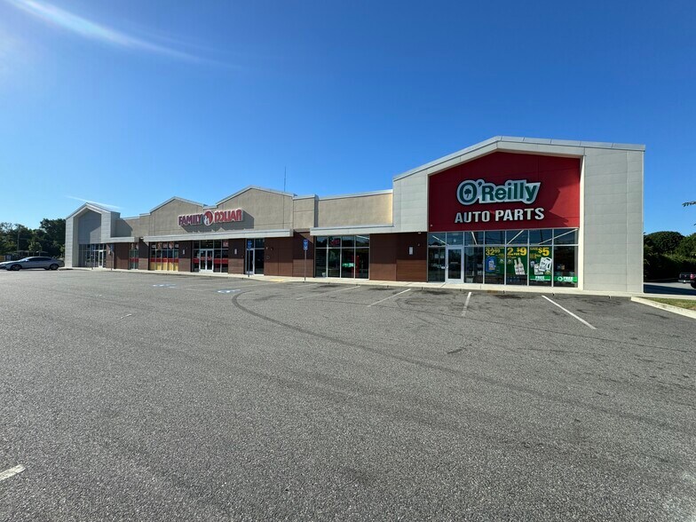 9-11 Peoples Way, Fairhaven, MA for lease - Building Photo - Image 1 of 6