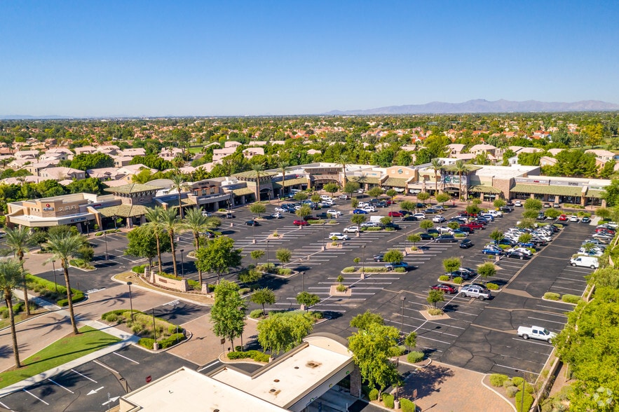 N 67th Ave, Glendale, AZ à louer - Photo du bâtiment - Image 2 de 4
