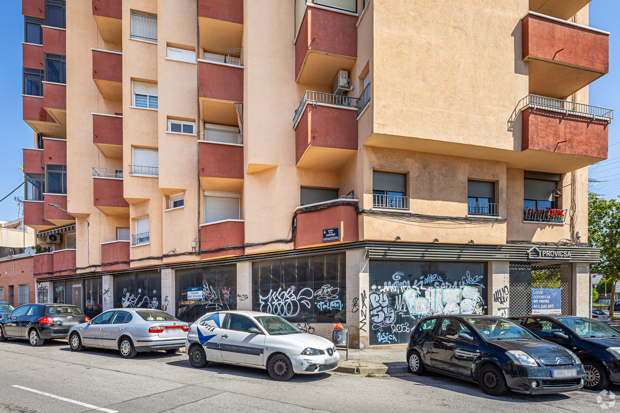 Carrer de Jerez, Terrassa, Barcelona à vendre Photo du bâtiment- Image 1 de 4