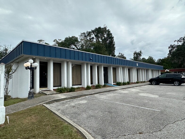 3131 NW 13th St, Gainesville, FL for lease - Building Photo - Image 1 of 19