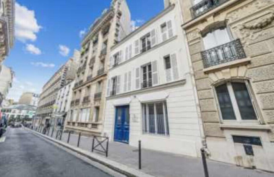 Bureau dans Paris à vendre - Photo du bâtiment - Image 2 de 30