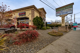 940 NW Garden Valley Blvd, Roseburg, OR à louer Photo intérieure- Image 2 de 11