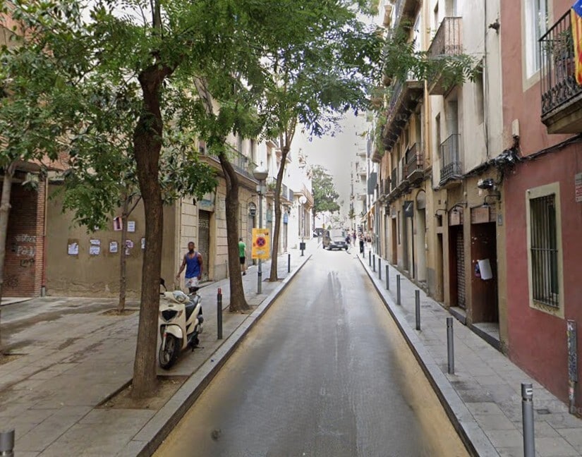 Retail in Barcelona, Barcelona for lease Interior Photo- Image 1 of 2