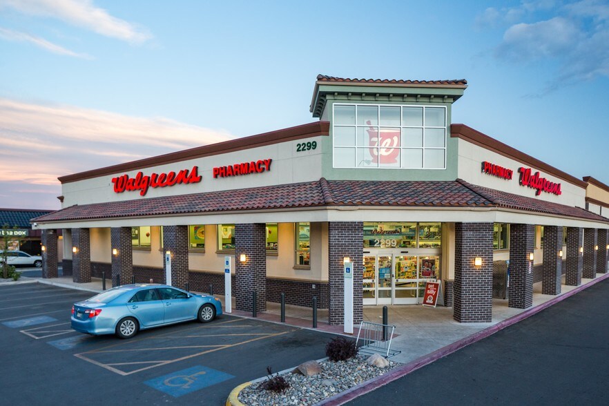 2125 Oddie Blvd, Sparks, NV à louer - Photo du bâtiment - Image 3 de 15