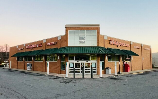 Plus de détails pour 103 Greenville Blvd SE, Greenville, NC - Commerce de détail à louer