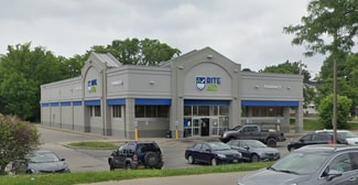 Plus de détails pour 1792 Goodman St N, Rochester, NY - Commerce de détail à vendre