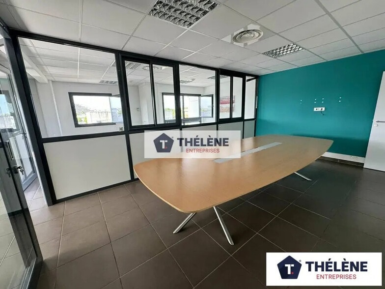 Office in Pérols for lease - Interior Photo - Image 3 of 8