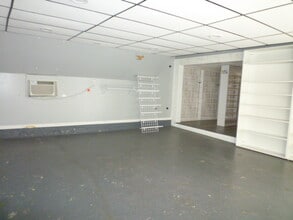 54 W Baltimore St, Taneytown, MD for lease Interior Photo- Image 2 of 11