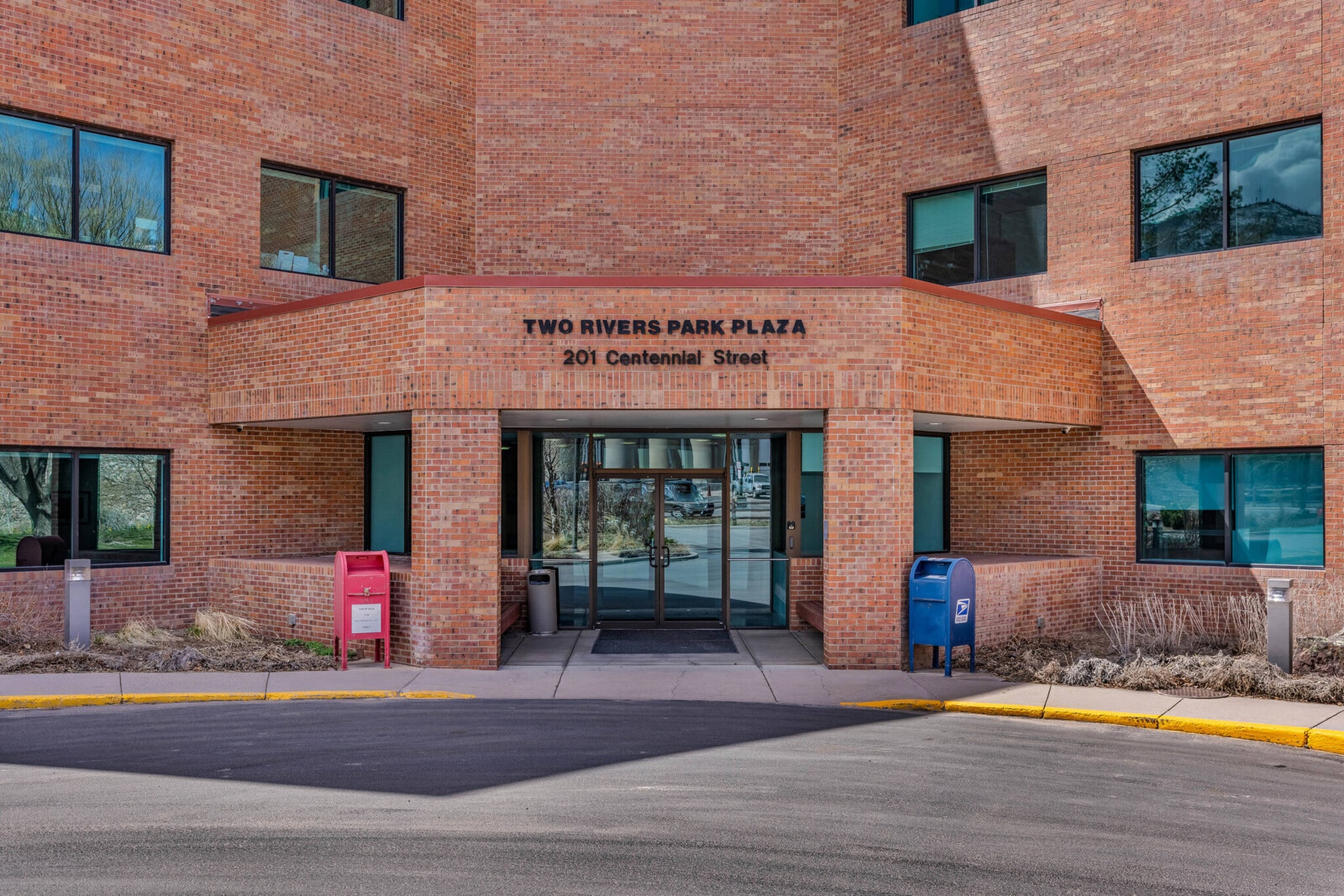 201 Centennial St, Glenwood Springs, CO for lease Building Photo- Image 1 of 6