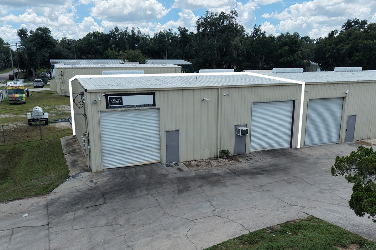 12220 Hazen Ct, Thonotosassa, FL for lease Interior Photo- Image 1 of 7