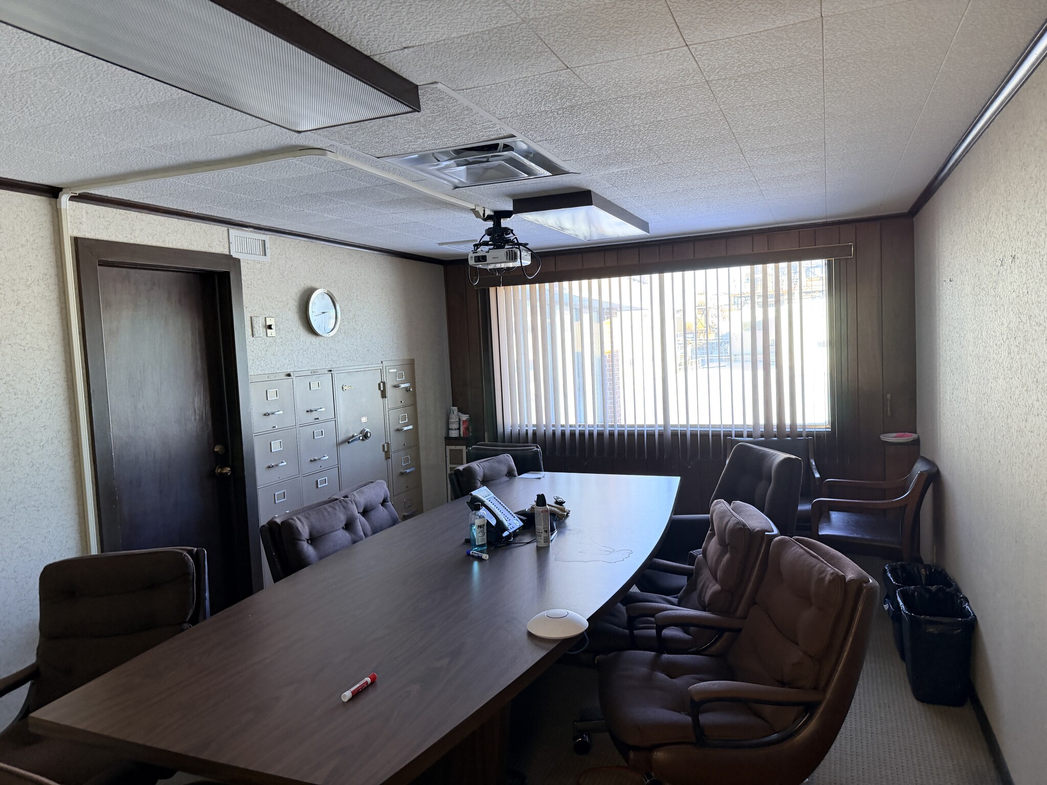 4133 New Haven Ave, Fort Wayne, IN for lease Interior Photo- Image 1 of 7