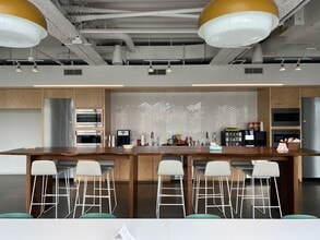 2 Drydock Ave, Boston, MA for lease Interior Photo- Image 2 of 13