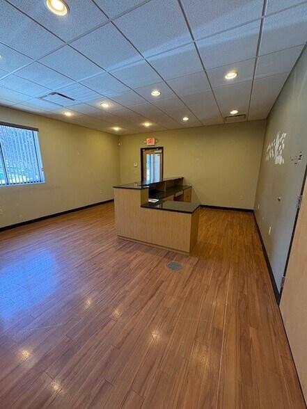 124 Springfield Ct, O'Fallon, IL à louer - Photo intérieure - Image 3 de 13