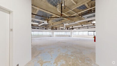 12750 Merit Dr, Dallas, TX à louer Numérisation 3D de Matterport- Image 1 de 7