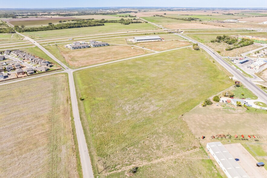2100 San Antonio Street, Lockhart, TX à vendre - Aérien - Image 3 de 24