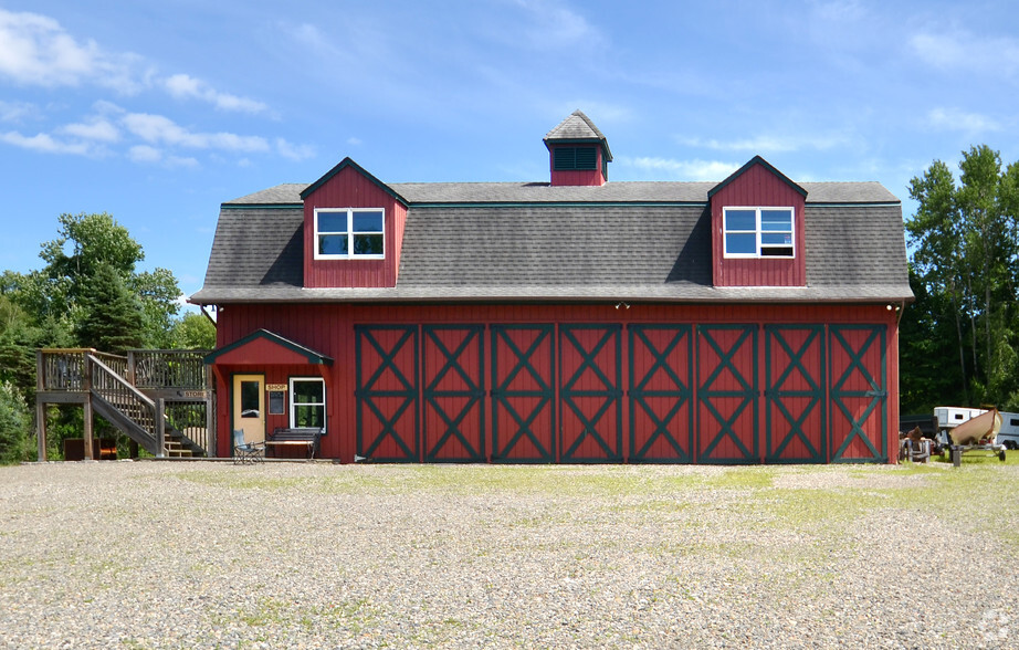 11 Fields Ln, Brewster, NY for sale - Primary Photo - Image 1 of 4