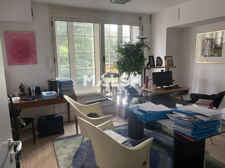 Bureau dans Lyon à louer - Photo du bâtiment - Image 3 de 6