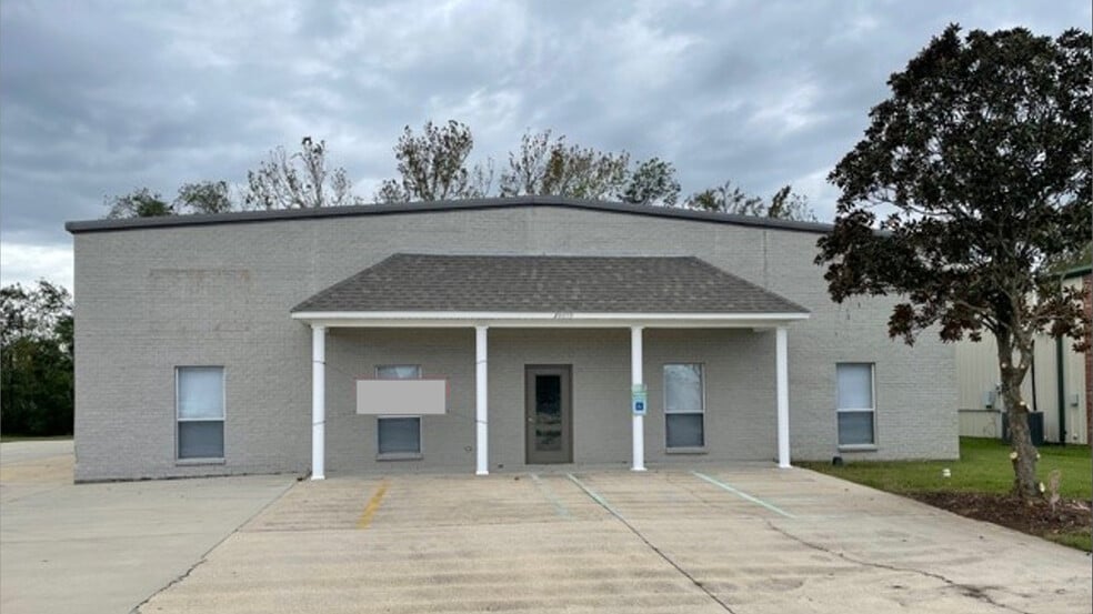 39359 Airline Plz, Gonzales, LA for lease - Building Photo - Image 2 of 2