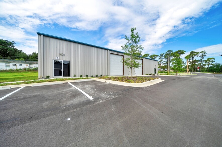 5741 S Pine Ave, Ocala, FL for lease - Building Photo - Image 3 of 31