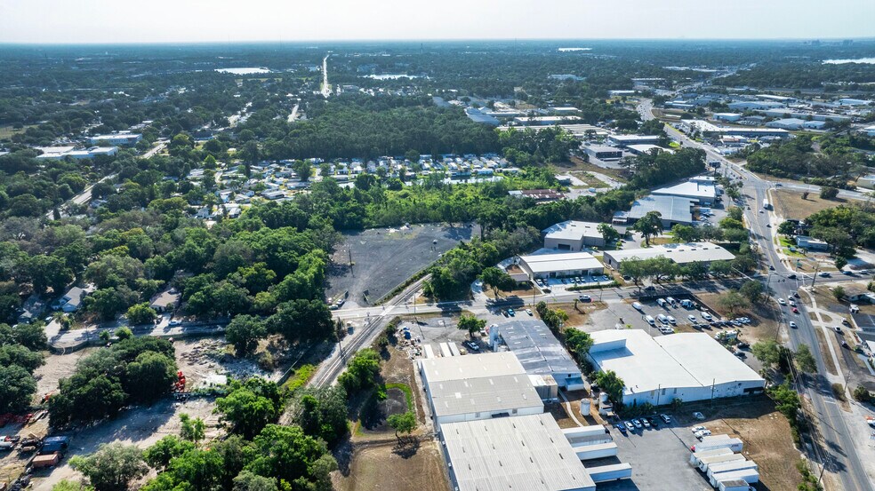 6551 Magnolia Homes Rd, Orlando, FL à louer - Photo du bâtiment - Image 3 de 5
