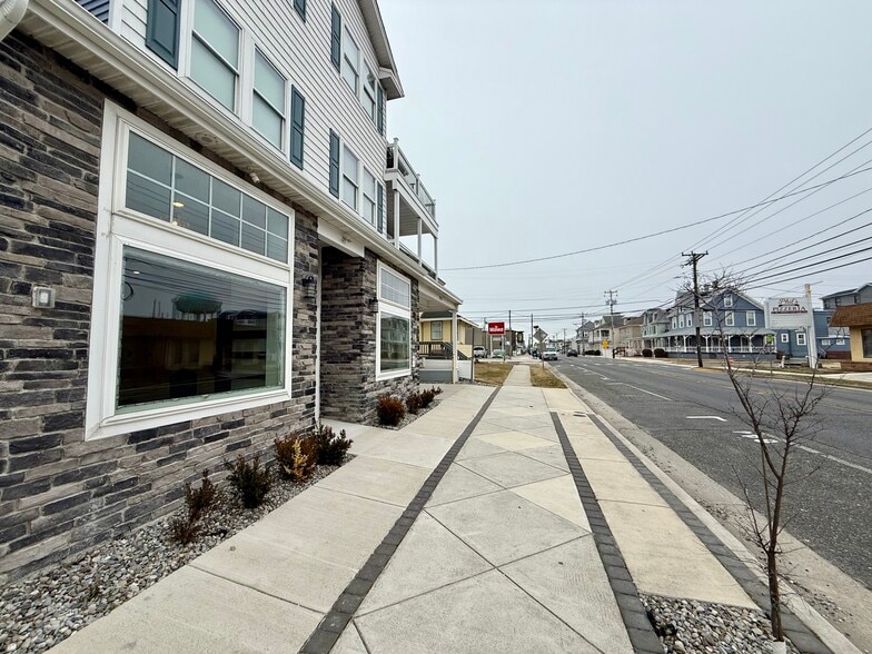 3711 Landis Ave, Sea Isle City, NJ for lease - Interior Photo - Image 2 of 4
