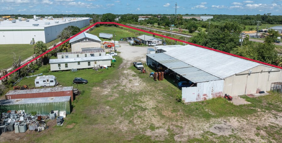 2295 US Highway 92 E, Plant City, FL à louer - Photo principale - Image 1 de 1