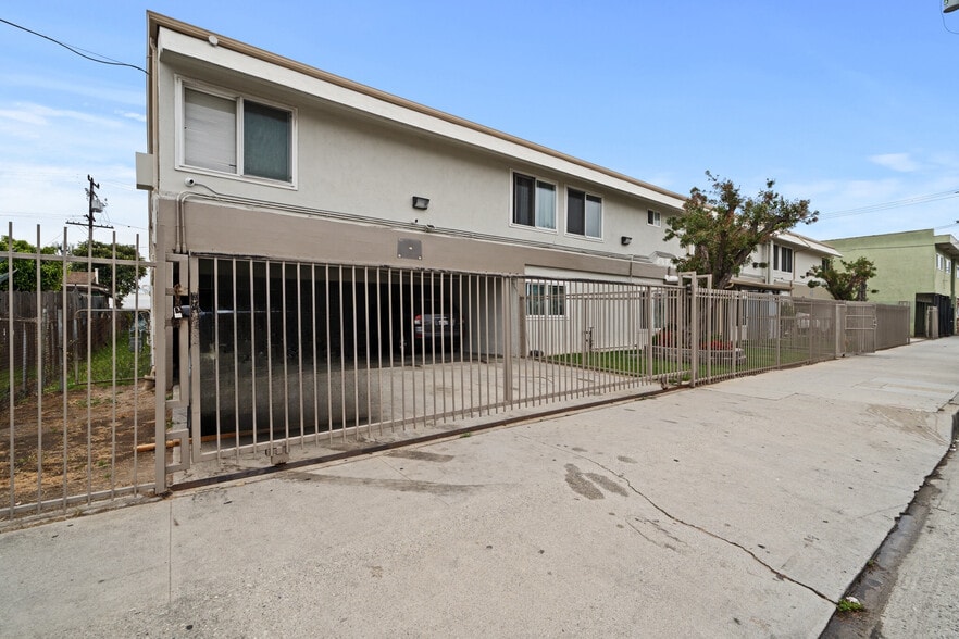 10720 Burin Ave, Lennox, CA for sale - Building Photo - Image 3 of 18