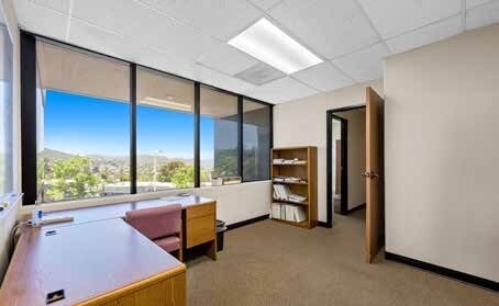 11415 W Bernardo Ct, San Diego, CA à louer - Photo intérieure - Image 3 de 8