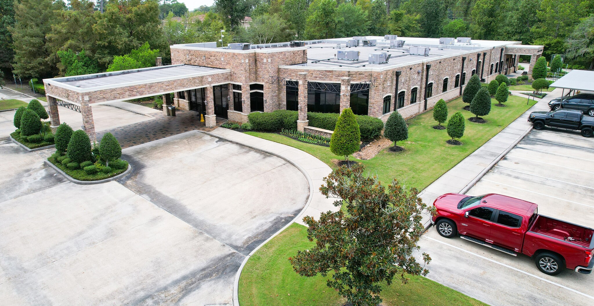 601 Rockmead Dr, Kingwood, TX à vendre Photo principale- Image 1 de 17