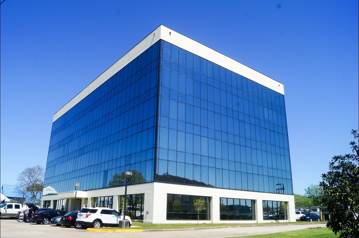 1340 W Tunnel Blvd, Houma, LA for lease Primary Photo- Image 1 of 13