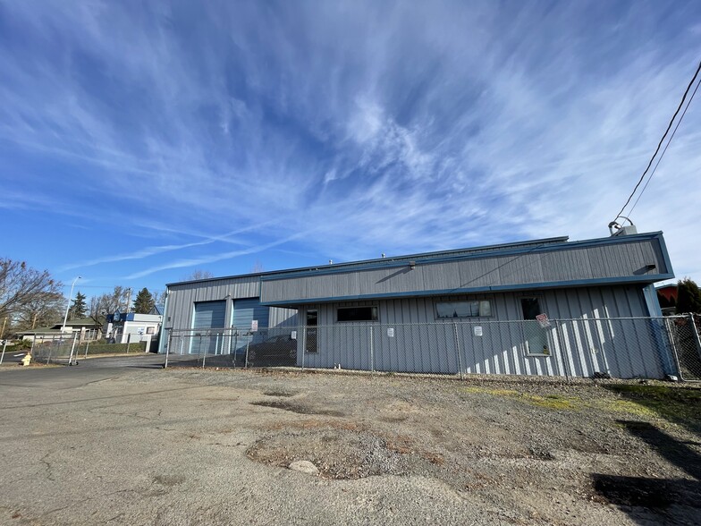 1180 Ford St SE, Salem, OR for lease - Building Photo - Image 2 of 7