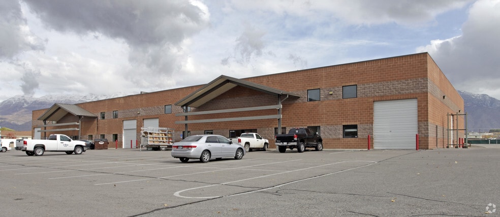 1015-1045 S 1680 W, Orem, UT for lease - Building Photo - Image 2 of 3
