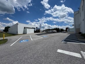 4 Kent Rd, York, PA for lease Interior Photo- Image 2 of 34