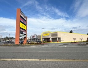 10011-10115 Evergreen Way, Everett, WA for lease Building Photo- Image 2 of 2