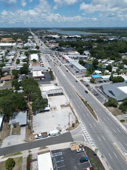 6390 Seminole Blvd, Seminole, FL à vendre - Photo du bâtiment - Image 2 de 4