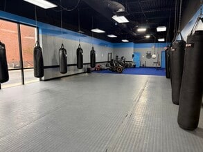 5770 Peachtree Industrial Blvd, Norcross, GA à louer Photo intérieure- Image 2 de 3