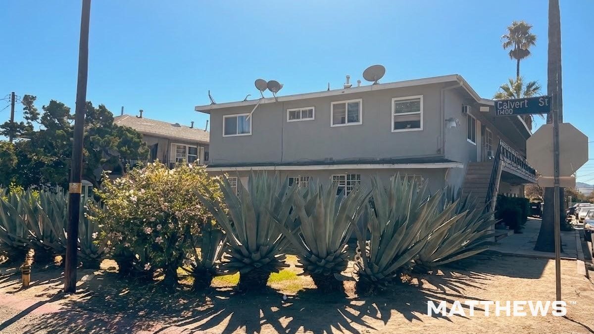 6054 Farmdale Ave, North Hollywood, CA à vendre Photo principale- Image 1 de 3