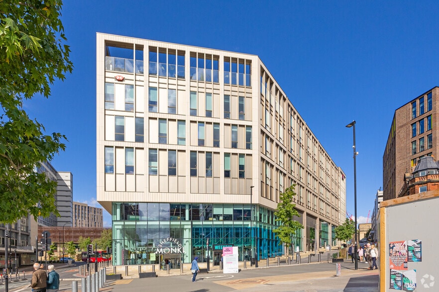 1 Wellington St, Sheffield à louer - Photo du bâtiment - Image 3 de 5