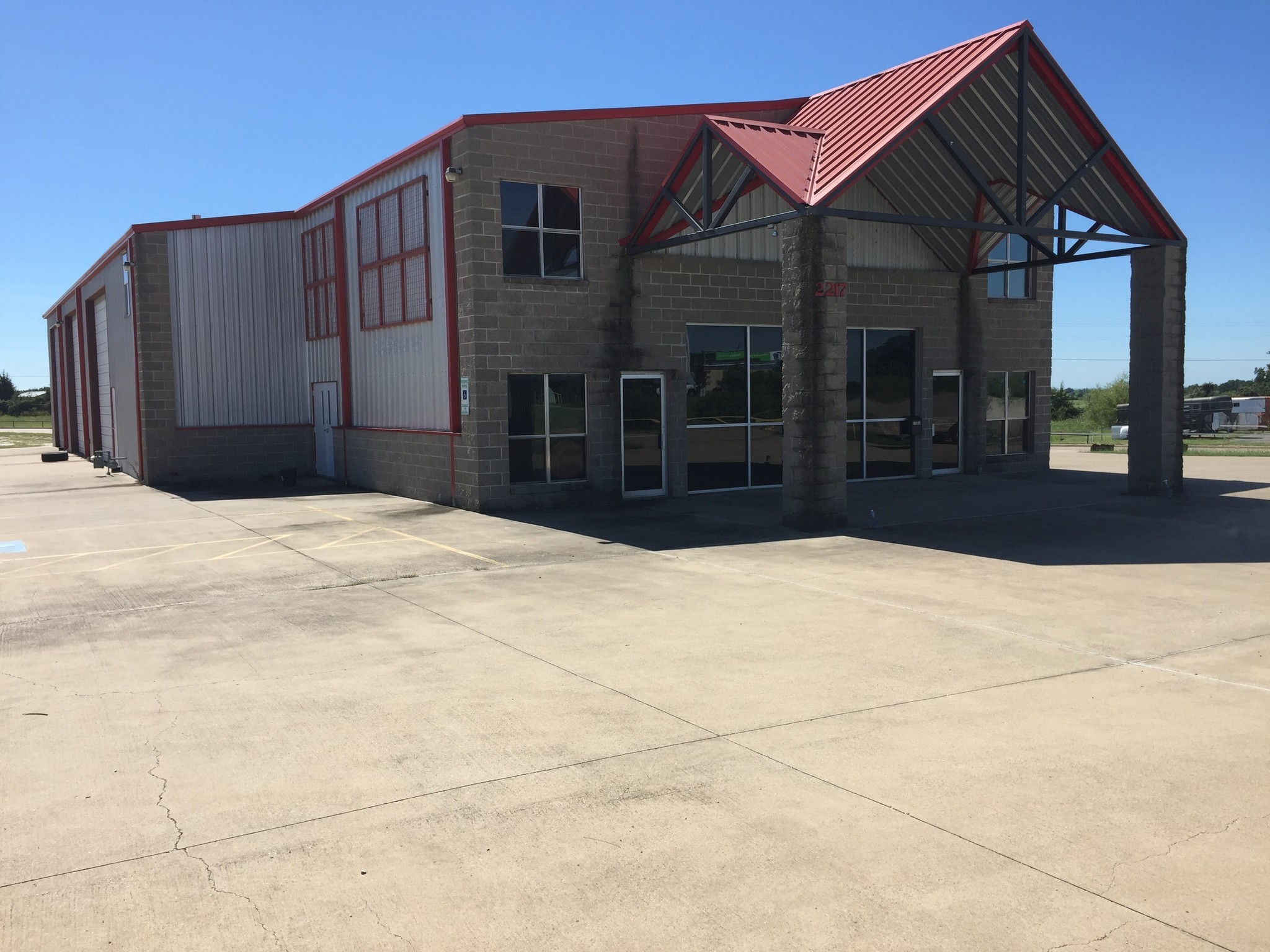 2217 Old Dennis Rd, Weatherford, TX for sale Building Photo- Image 1 of 1