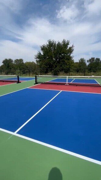 9943 FM 1385, Pilot Point, TX à vendre - Vidéo sur l’inscription commerciale - Image 2 de 9