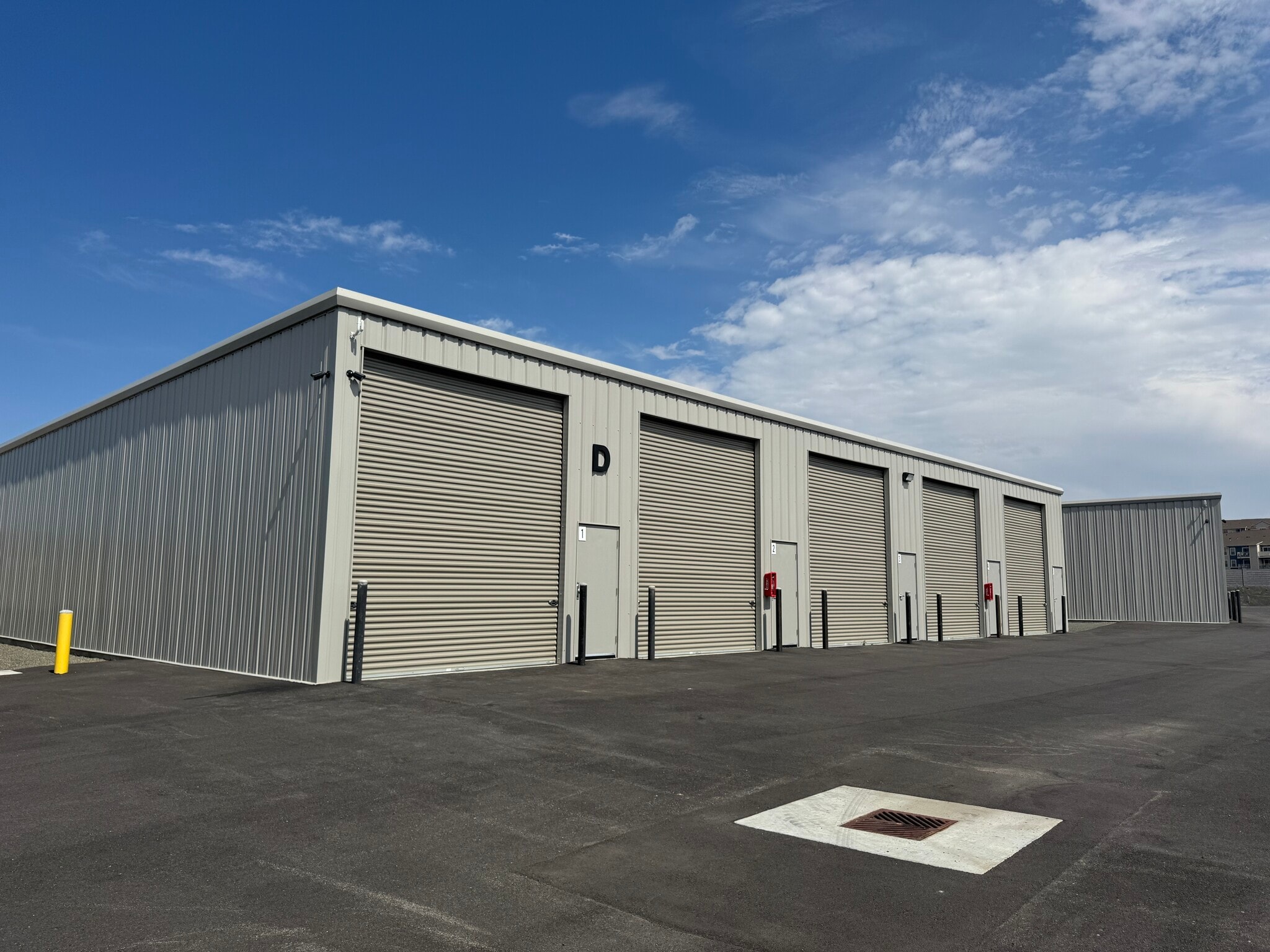 10525 Ridgeline Dr, Kennewick, WA for lease Building Photo- Image 1 of 4