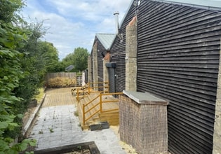 The Old Dairy Rd, Swindon for lease Interior Photo- Image 2 of 6