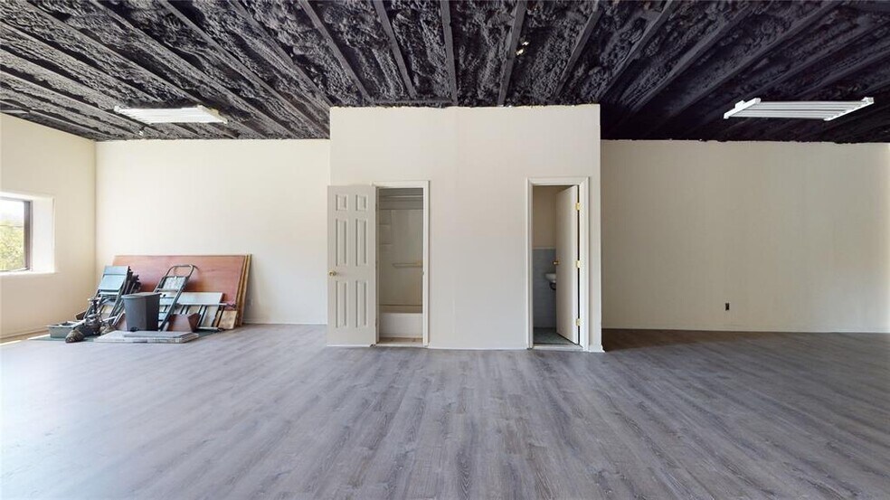 166 W Park Ave, Long Beach, NY à louer - Photo du bâtiment - Image 2 de 10