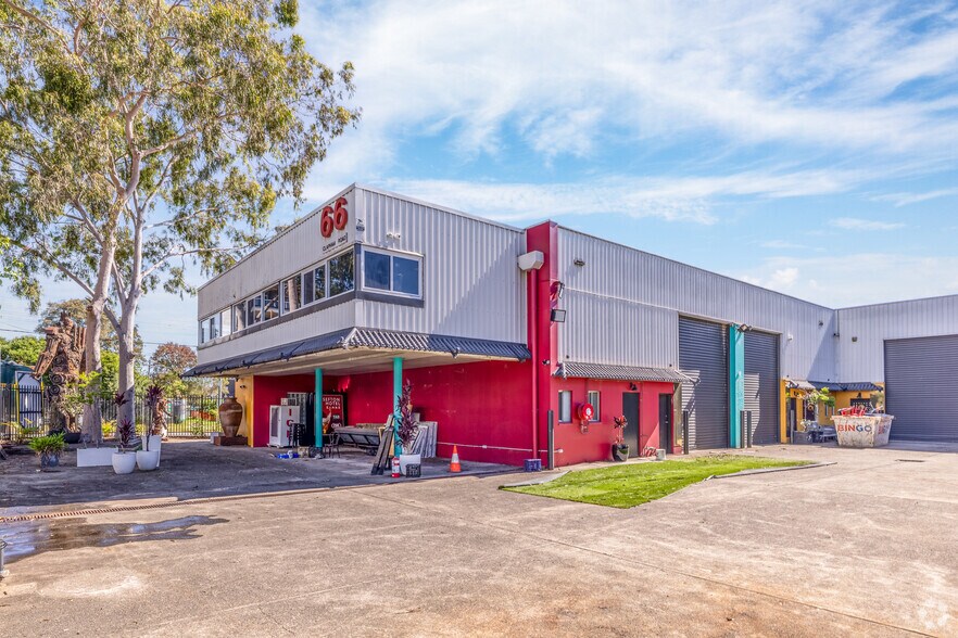 66 Clapham Rd, Sefton à louer - Photo du bâtiment - Image 1 de 6